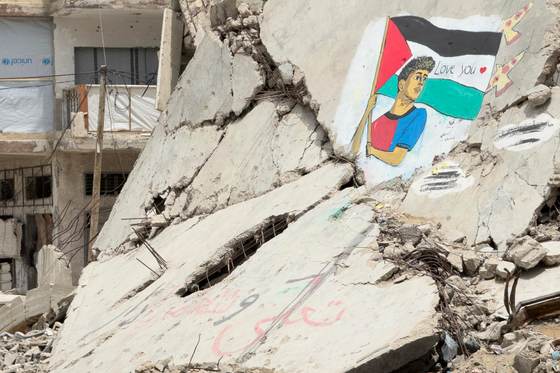 Gazatíes pintan un mural de Lamine Yamal: "Derrotaron a Israel y al Real Madrid"