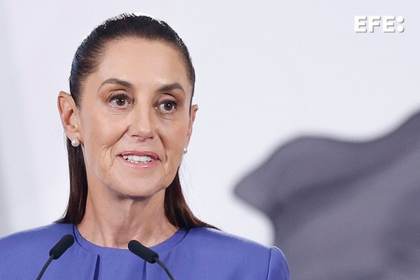 México continuará contratando médicos cubanos pese a retirada de países latinoamericanos