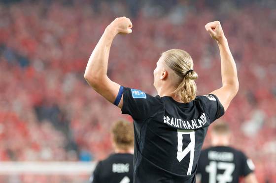 3-2. Haaland se apunta a la fiesta de las estrellas y deja a Senegal al borde del abismo