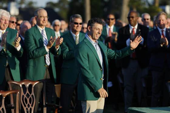 McIlroy resiste el asedio y conquista Augusta por segundo año consecutivo