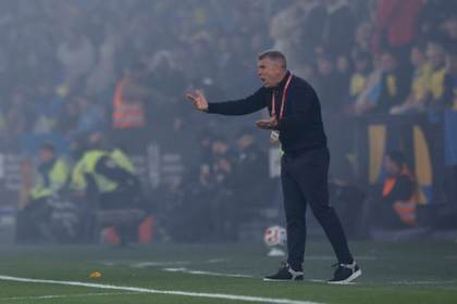 Ucrania cesa como seleccionador a Rebrov tras no clasificar al equipo para el Mundial