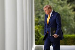Trump acusa a Canadá de querer "llevar a la quiebra" a empresas de EE.UU.