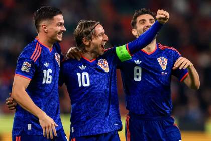 1-2. Modric amarga el debut de Santi Denia