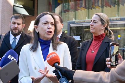 María Corina Machado afirma que regresará a Venezuela "en pocas semanas"