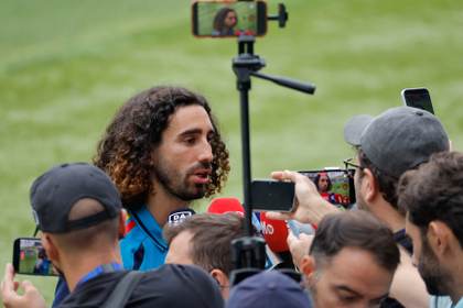 Cucurella: “Prefiero no jugar tan bien al fútbol y pasar de ronda”