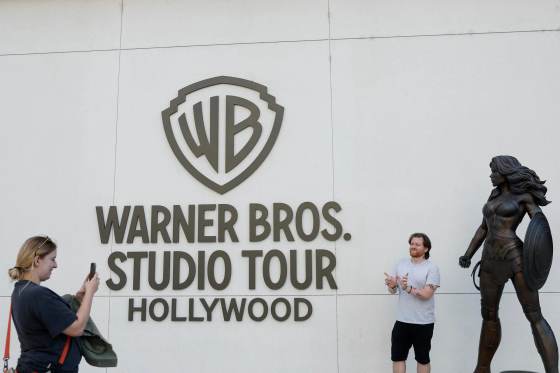 Paramount Skydance cierra compra de Warner Bros Discovery por 110.000 millones de dólares