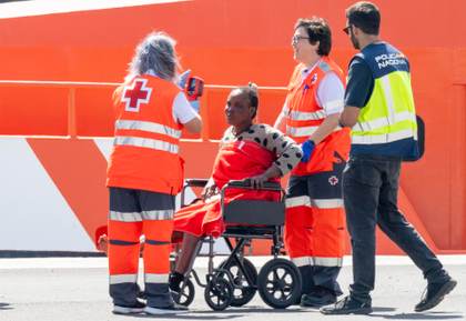 Rescatados 53 migrantes en aguas cercanas a las islas españolas de Canarias