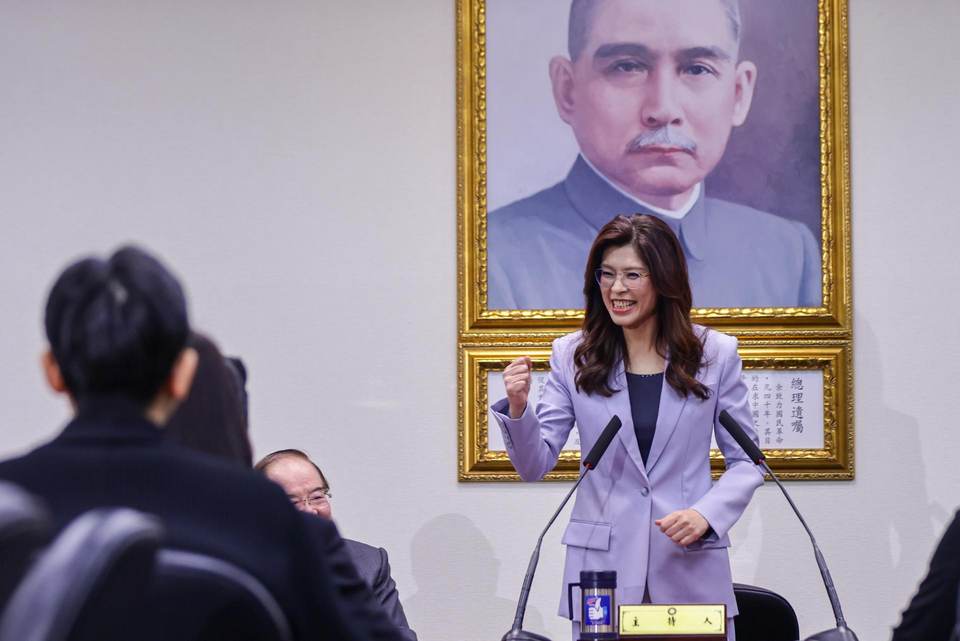 La líder de la oposición taiwanesa llega a China para visita inédita en casi una década