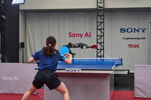 El robot Ace derrota a deportistas de élite humanos jugando al tenis de mesa