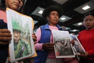 Familias de peruanos reclutados por Rusia exigen al Gobierno de Perú negociar devoluciones