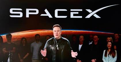 Musk reivindica la misión "multiplanetaria" de SpaceX antes de su salida a bolsa