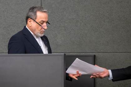 Araqchí afirma que Irán y EE.UU. estuvieron a "un paso" de firmar un acuerdo en Pakistán