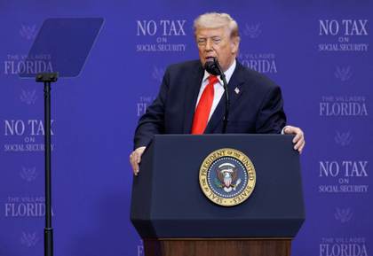 Trump suspende el operativo militar para escoltar buques en Ormuz a petición de Pakistán