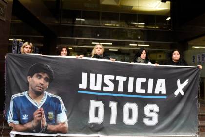 Dos psiquiatras que analizaron la muerte de Maradona declararán en el juicio