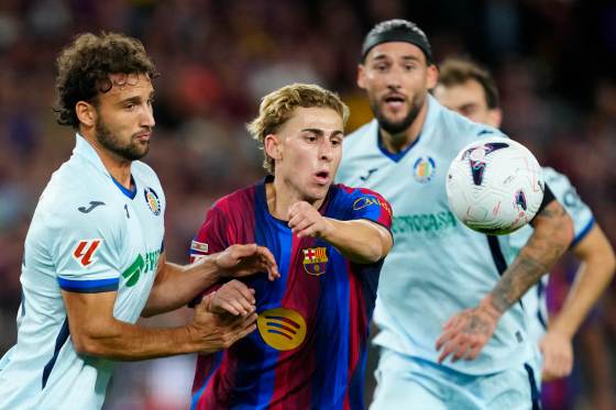 Cubarsí, Cancelo, Pedri y Fermín, novedades del Barça ante el Galatasaray