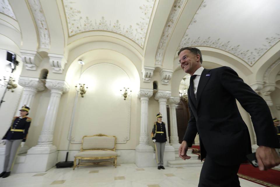 Rutte urge a aliados europeos a acelerar transición tecnológica de la OTAN frente a Rusia