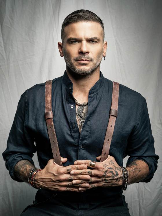 Pedro Capó celebra sus raíces con una oda a Puerto Rico en su nuevo álbum 'Fulanito'
