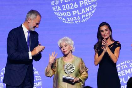 Isabel Allende gana el Planeta dando "cierre" al universo de 'La casa de los espíritus'