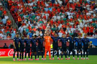Uruguay comienza el camino hasta el Mundial 2030 con interinato de Forlán y caras nuevas