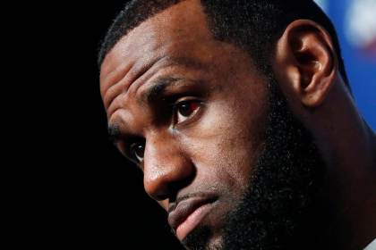 LeBron James, al mando del último súper equipo de la NBA