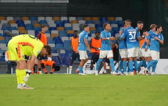 1-0. El Nápoles tira de oficio y Allegri suspira