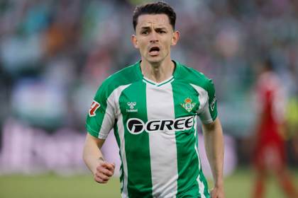Álvaro Fidalgo y Julián Quiñones se integran a la selección mexicana para el Mundial