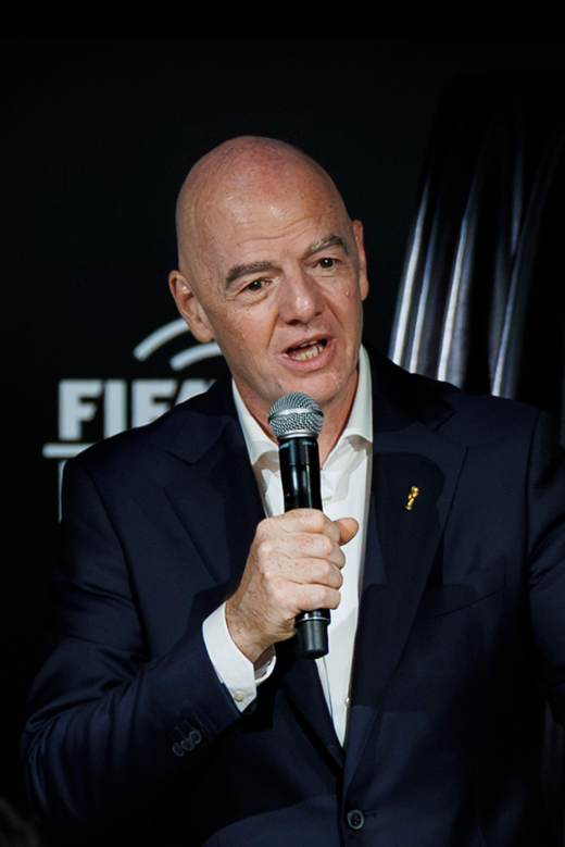 Infantino asegura estar "feliz de ver a Irán" en el Mundial pese a las tensiones