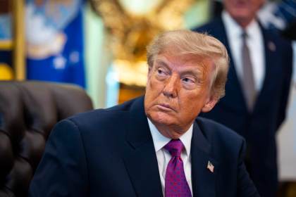Trump se adjudica el estrecho de Ormuz como "nuevo" territorio de EE.UU.
