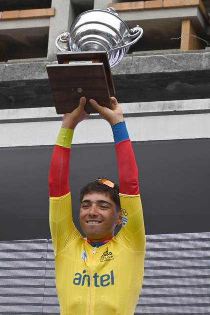 Pablo Bonilla gana la Vuelta Ciclista del Uruguay