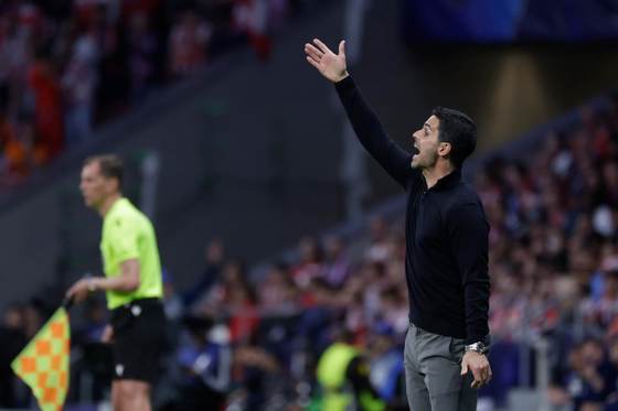 Arteta: "Es inaceptable que no piten el penalti a Eze"