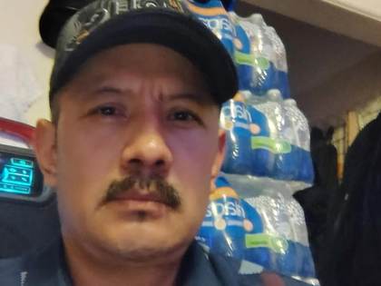 "No lo ayudaron", familia de migrante exige respuestas por su muerte bajo custodia del ICE