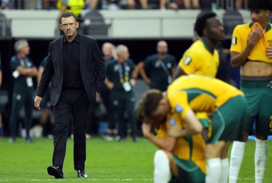 Popovic se defiende por poner a Ryan en la tanda y dar a Herrington el penal decisivo