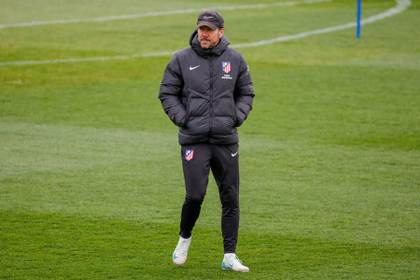 Simeone espera que Barrios esté disponible el martes contra el Tottenham