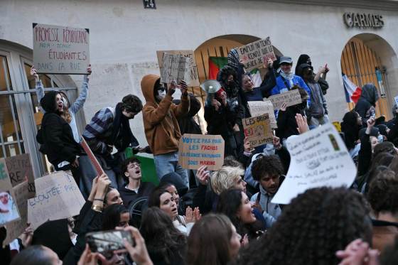 ¿Qué piden exactamente los estudiantes de institutos y universidades de Francia?
