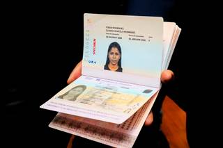 Colombia asume la producción de los nuevos pasaportes por medio de la Imprenta Nacional