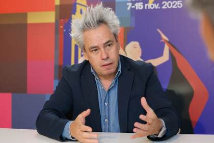 Manuel Cristóbal defiende el cine de raíz local como clave para el éxito internacional
