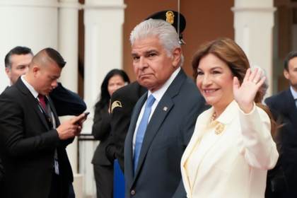 Presidente de Panamá alerta que las democracias de América enfrentan presiones crecientes