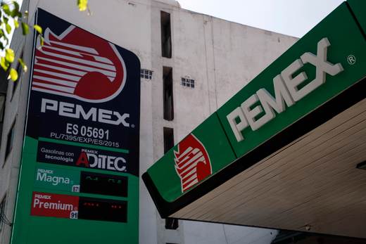 Pemex pierde 2.625 millones de dólares en el primer trimestre por "alta volatilidad"