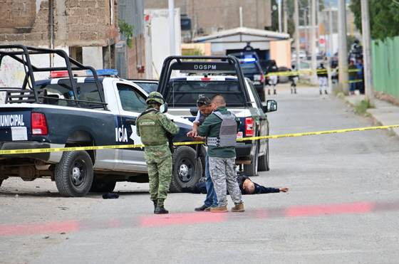Al menos un muerto tras ataque armado contra edificio policial en el norte de México