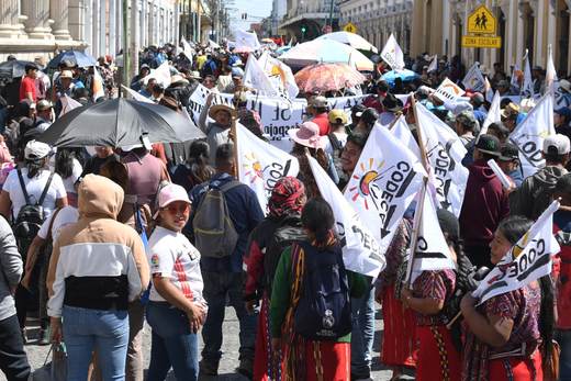 Campesinos protestan en Guatemala para exigir un nuevo fiscal general libre de corrupción