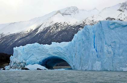 Presentan en Argentina un amparo, con 850.000 firmas, contra la reforma de la ley de glaciares