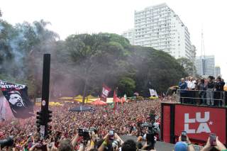 La izquierda brasileña sale a las calles para tratar de impulsar una remontada de Lula