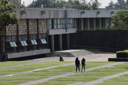 La UNAM de México pasa del polémico examen en línea a nueva prueba de control presencial