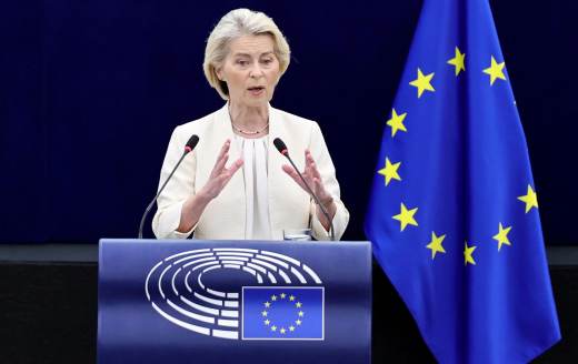 Von der Leyen lleva a la Eurocámara sus líneas maestras para un agitado curso político UE