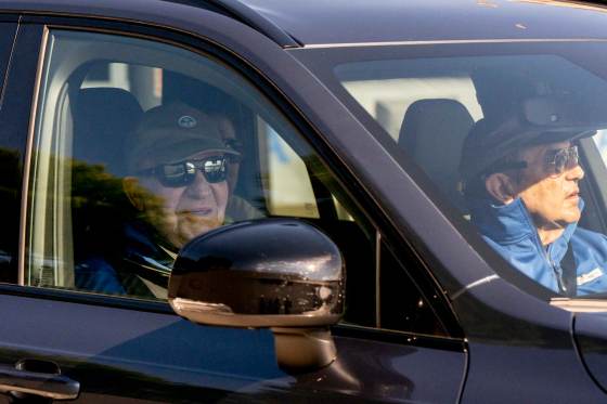 Juan Carlos I vuelve a las regatas de Sanxenxo para defender el liderato del Bribón