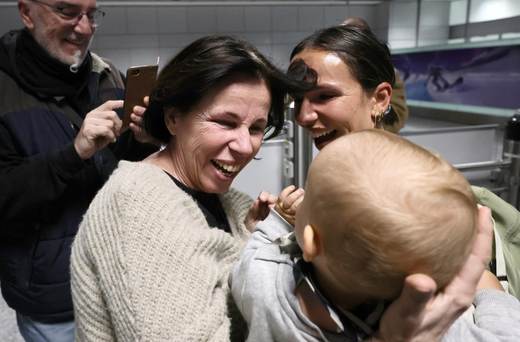 Aterriza en Fráncfort procedente de Dubái el primer avión con turistas alemanes evacuados