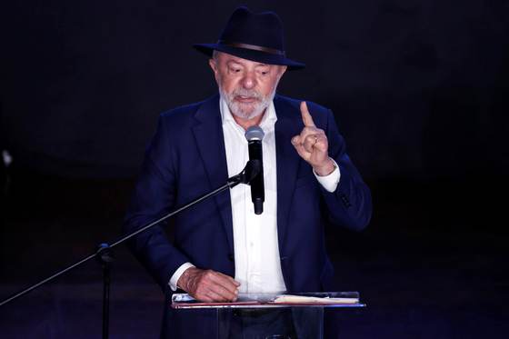 Lula afirma que la Celac está "dejando de existir" por culpa de la extrema derecha