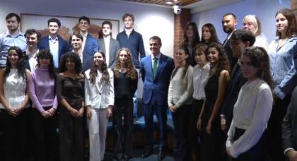 Sánchez ve España como laboratorio contra tecnooligarcas y pide no creerles "ni de coña"