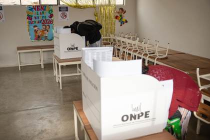 Fujimori consolida su primer lugar cuando se ha escrutado el 60 % de los votos en Perú