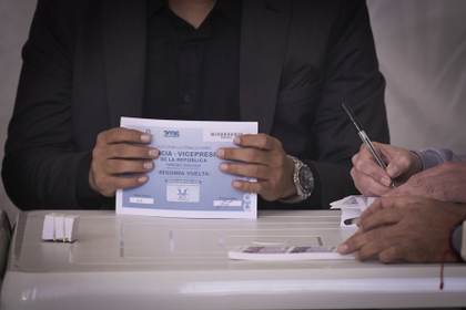 Colombia vota para elegir al presidente que sucederá a Gustavo Petro